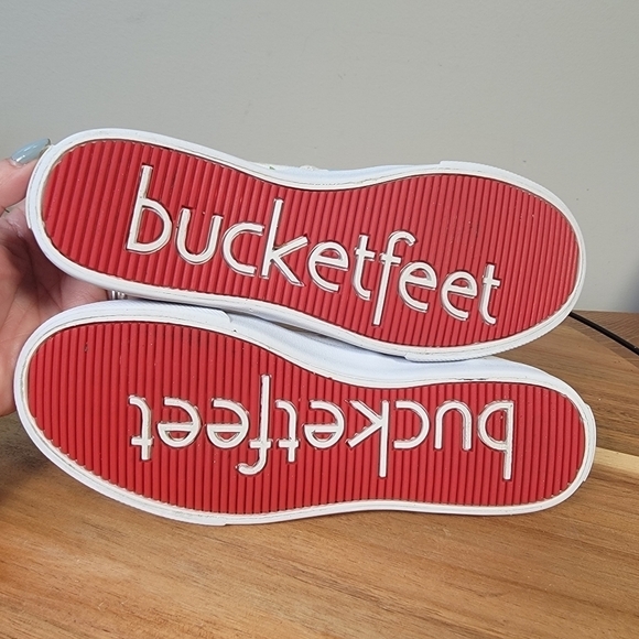 Bucketfeet Multi Color Rain Drop Print Canvas Sneakers Lace Up Size 6 - Picture 12 of 17